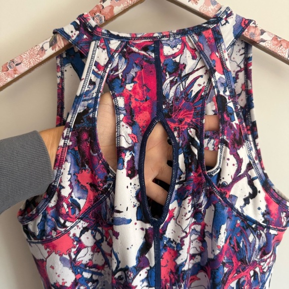 TITLE NINE M Splatter Floral Print CutOut Back Athletic Dress Purple Pink Medium - Picture 9 of 10